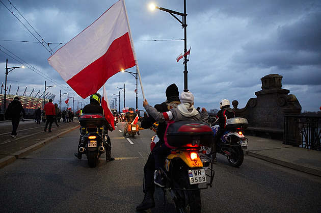 Nacionalisté v Polsku zvou na oslavy nezávislosti předělávkou nacistického plakátu