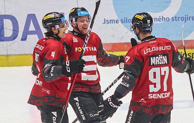 Není ranky, není branky, smál se Kousal. V Plzni slavil první extraligový hattrick