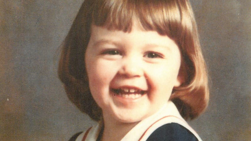 Unesenou dceru otec šťastně objal po 43 letech. Nejsi, kým si myslíš, překvapila ženu policie