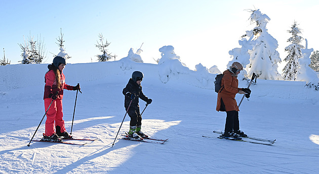 Mráz, sníh a vítr. Na Silvestra a Nový rok bude pořádná zima