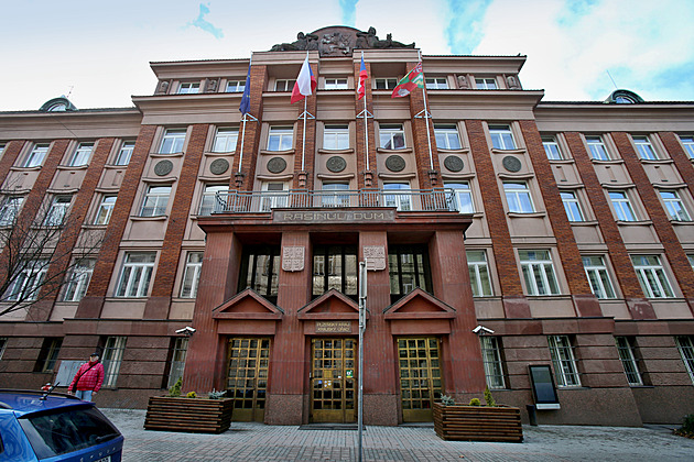 Fiasko při zavádění systému za miliony, systém Croseus na kraji končí