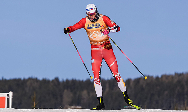 Klaebo ovládl stíhací závod a má blízko triumf na Tour de Ski. Novák doběhl 31.