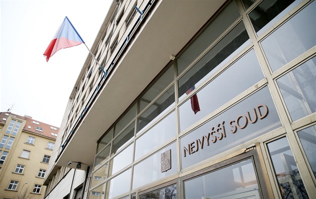 Na vyhazov neměla škola právo. Učitelka vyhrála letitý spor s gymnáziem