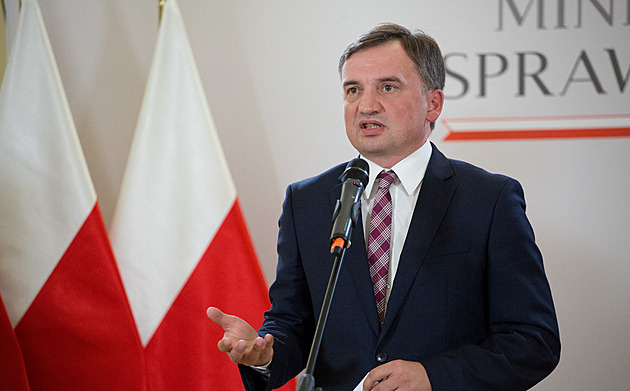 Maďarsko udělilo azyl polskému exministrovi obviněnému z korupce