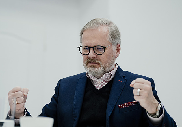 Bylo to dvanáct úspěšných let, jsme nejúspěšnější stranou, loučí se Fiala