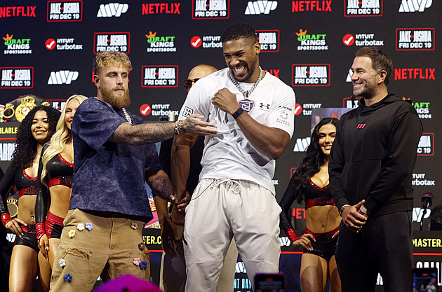 Po tragické nehodě už zase trénuje. Bude boxer Joshua pokračovat v kariéře?