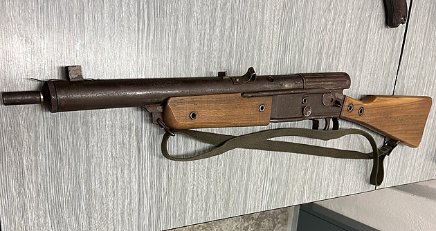 Rarita zbraňové amnestie, nálezce odevzdal německou karabinu za milion korun