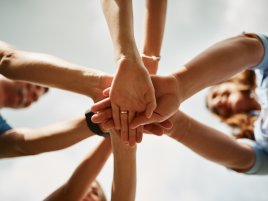 Hledání správného člověka v práci má být jednodušší. Teams chystají novinku