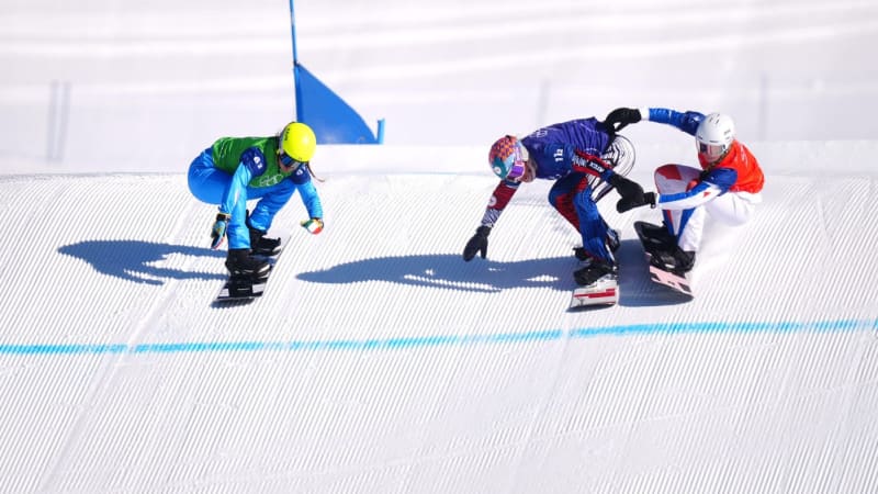 Olympiáda ON-LINE: Adamczyková litovala, že pokazila mix. Vítr ji zastavil v letu