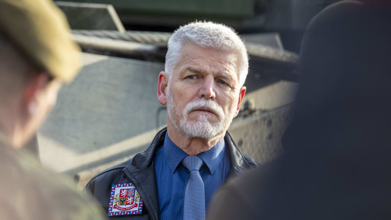 Korupce v muniční iniciativě? Pavel připustil korupci. Vymezil se proti pštrosí politice