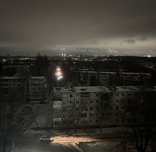 Největší útok, jaký ruská oblast zažila. Ukrajinci ponořili Brjansk do tmy