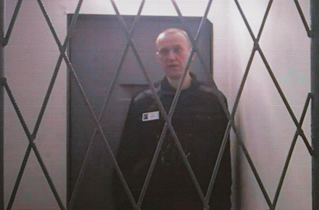 Kreml odmítá, že Navalného zabili jedem z žab. Rubio má zprávy za znepokojivé