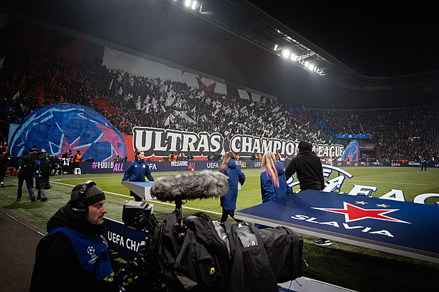 Milionová pokuta a podmínka pro Tribunu Sever. Slavia pyká za chování fanoušků
