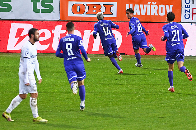 ONLINE: Karviná - Slovácko 0:0, domácí chtějí přerušit sérii čtyř jarních porážek