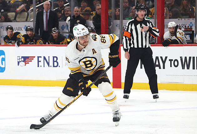 Krásné góly Pastrňáka a Zachy Bostonu stačily jen na bod, Nečas asistoval