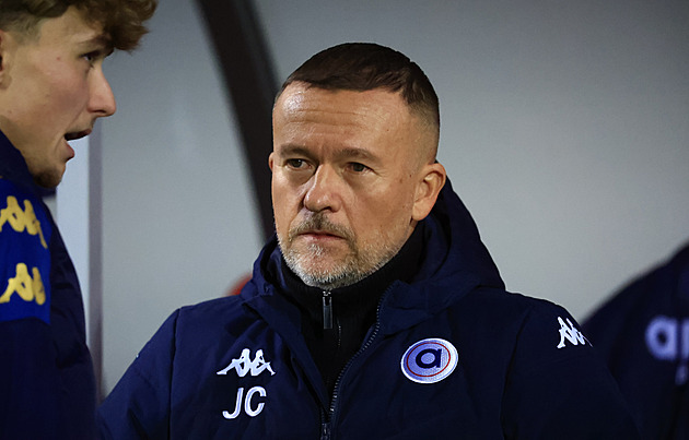 Krizi po zimní pauze trenér Chytrý neustál, na lavičce Artisu Brno končí i s asistenty