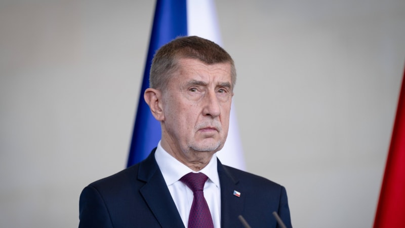 Babiš bude s Pavlem jednat o účasti na summitu NATO. Složení delegace ale nepovažuje za téma