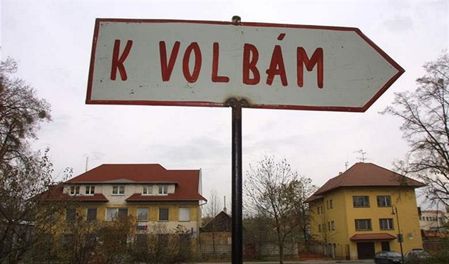 Silná spojení i nová uskupení v komunálních volbách. Strany už znají své lídry