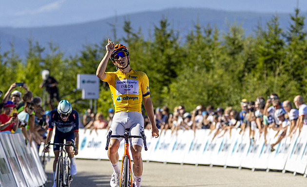 August si výhrou v královské etapě upevnil vedení na Czech Tour, Ježek dojel čtvrtý
