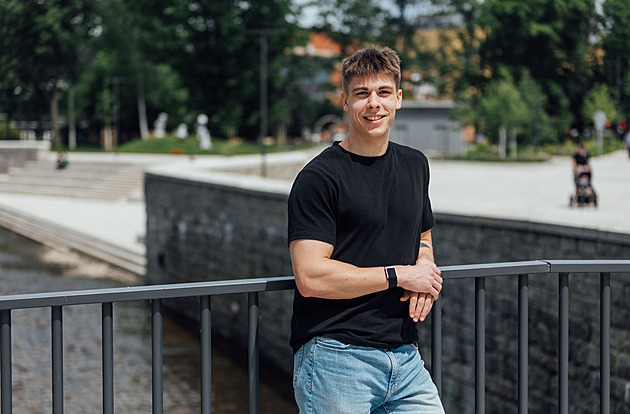 Student z Liberce míří na prestižní univerzitu do Indie. AI mám jako druhý mozek, říká