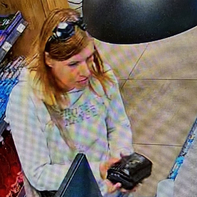 Pohřešovaná matka měla psychické potíže, z domácnosti zmizely nože a světlo na kolo