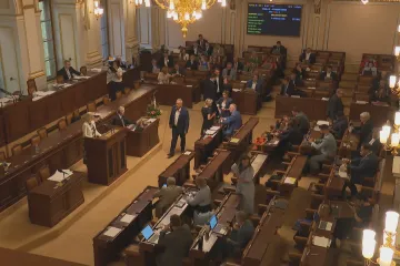 Opozice dopoledne ve sněmovně pokračovala v opakující se kritice vlády