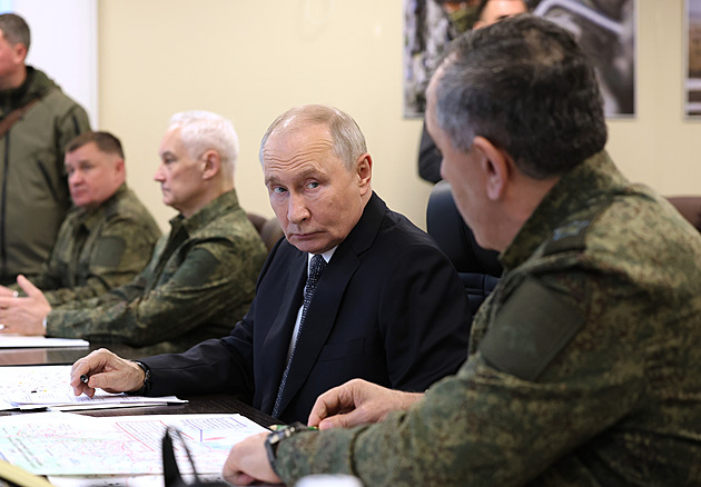 „Putinovy údery“. Ruská propaganda razí nový výraz, inspirovala se Stalinem