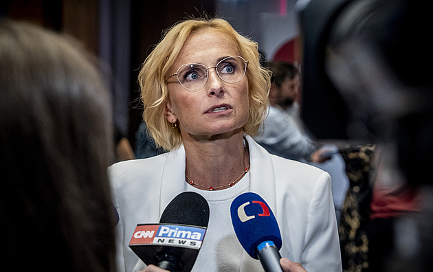 Konečná pobouřila komunisty. Vadí jim, že se přidala k Patriotům